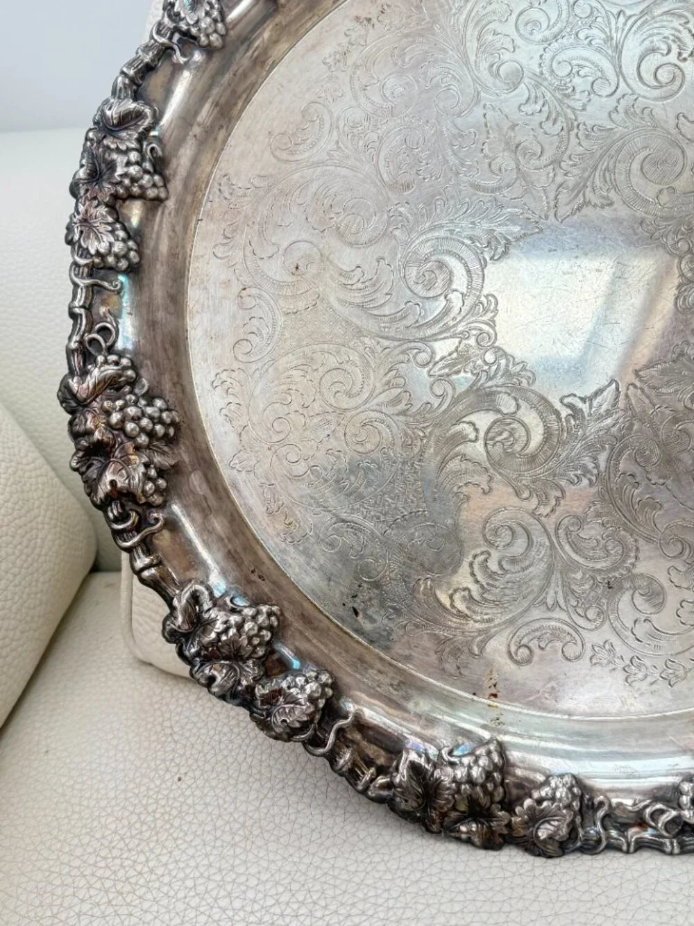 VINTAGE SILVER PLATED LARGE 17.5